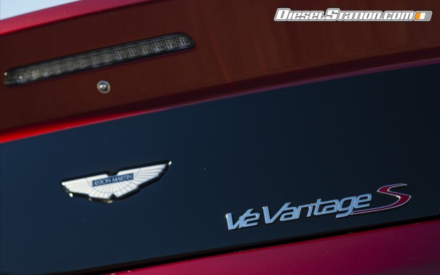 Aston Martin V12 Vantage S 2014 Widescreen Picture #159 Aston Martin V12 Vantage S 2014 Widescreen Picture #159